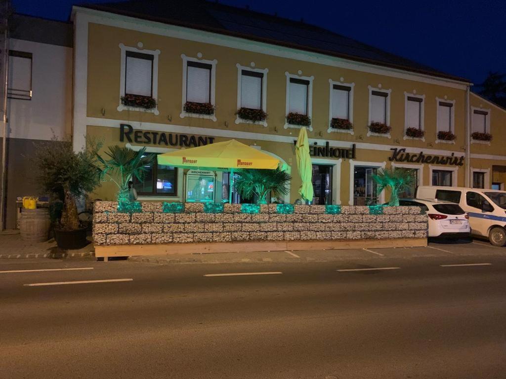 Weinhotel Kirchenwirt ゴルス エクステリア 写真